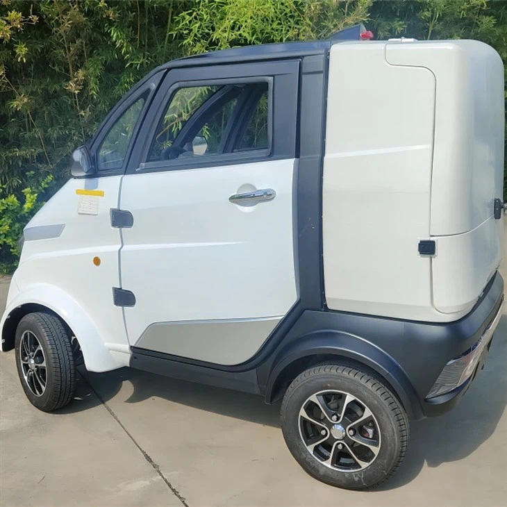 Hot Selling EEC Approved Refrigerated Van Box Clod Chain Electric Food Cart Delivery Transport Truck